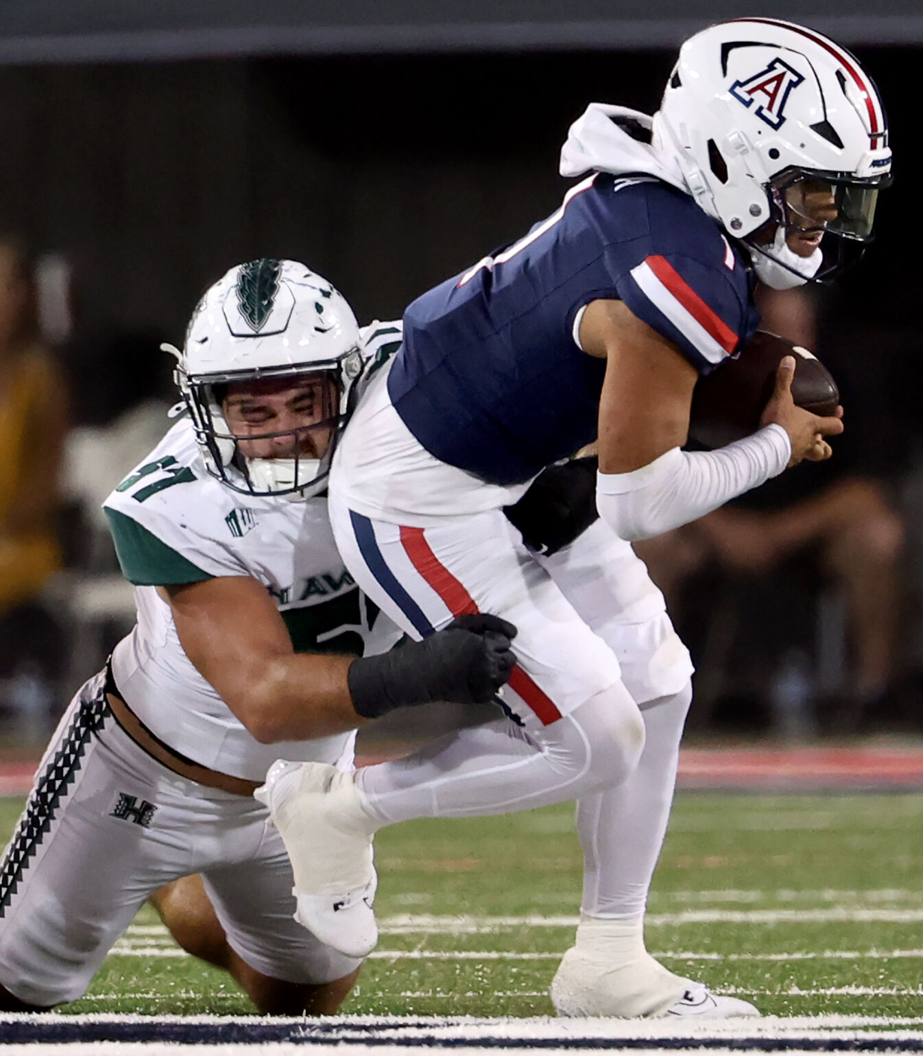 ÃÛÁÄÖ±²¥ vs Hawaii, NCAA football